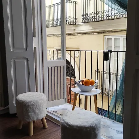 Reina Apartment