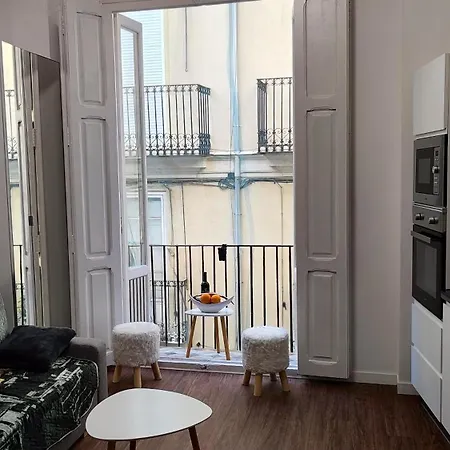 Reina Apartment