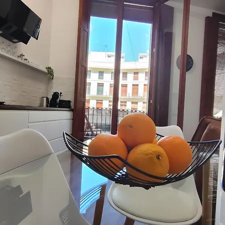 Reina Apartment Valencia