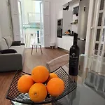 Апартаменты Reina Валенсия